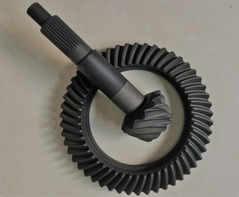 NISSAN Spiral Bevel Gear Crown và răng cưa rèn chế biến 20CrMnTi vật liệu