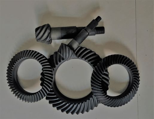 Tay phải bằng thép xoắn ốc Bevel Gear cho hộp số chống dầu bôi nhọ xử lý bề mặt
